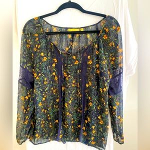 Vera Wang shear peasant blouse. Size L